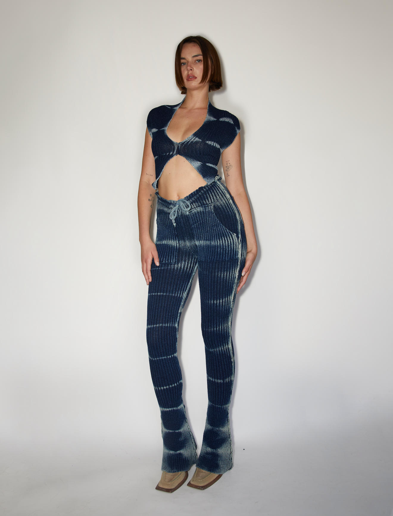 Elongators -- Shibori Wash